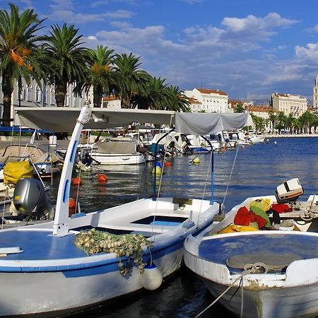 Apartment Aspalathos Centar - City Center, A Few Minutes' Walking Distance To The Unesco Palace, Parking Lot In Front Of The Apartment Split Exteriér fotografie