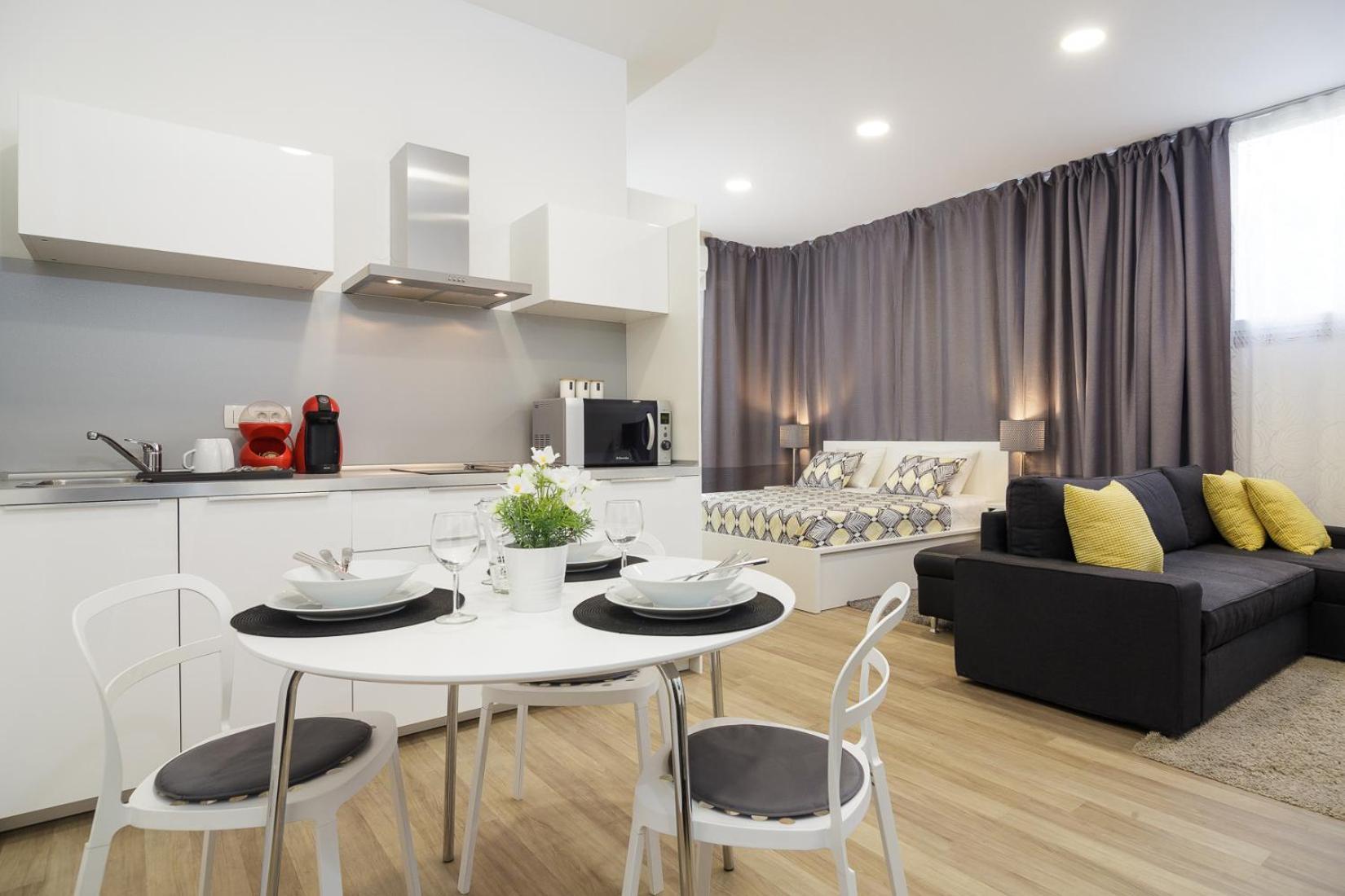 Apartment Aspalathos Centar - City Center, A Few Minutes' Walking Distance To The Unesco Palace, Parking Lot In Front Of The Apartment Split Exteriér fotografie